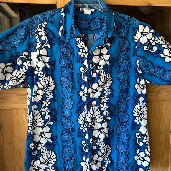 Local Design Hawaiian Button Down Shirt - Picture 1 of 9